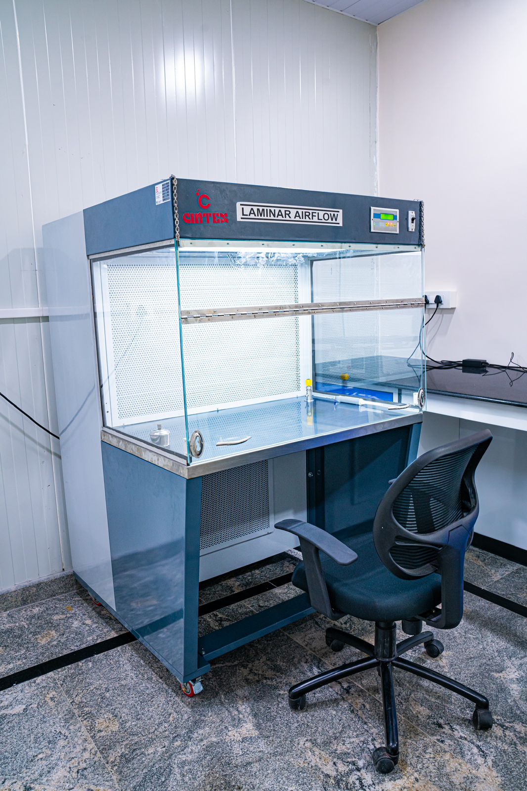 PLR foods Incubation Room